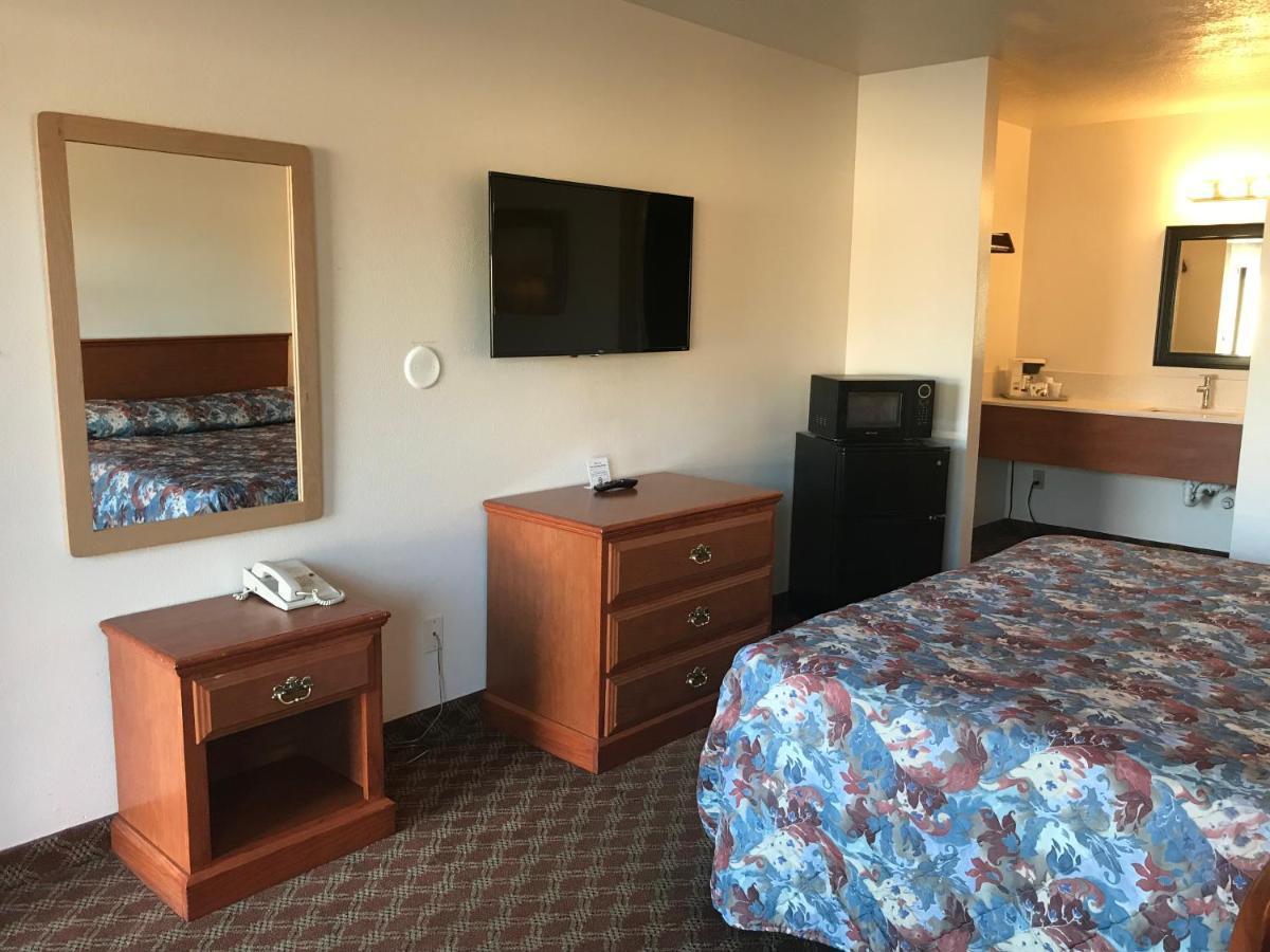 Woodburn Inn Luaran gambar