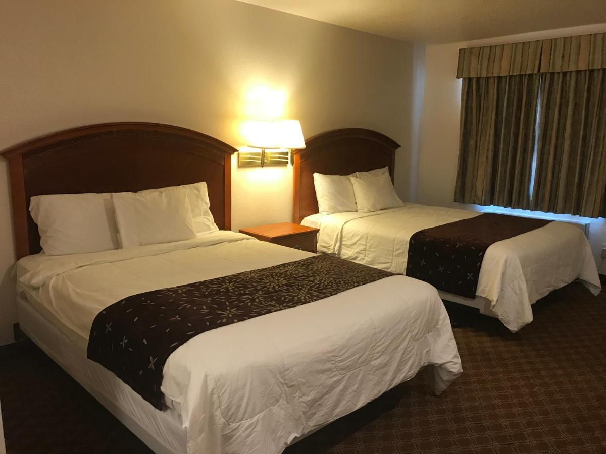 Woodburn Inn Luaran gambar