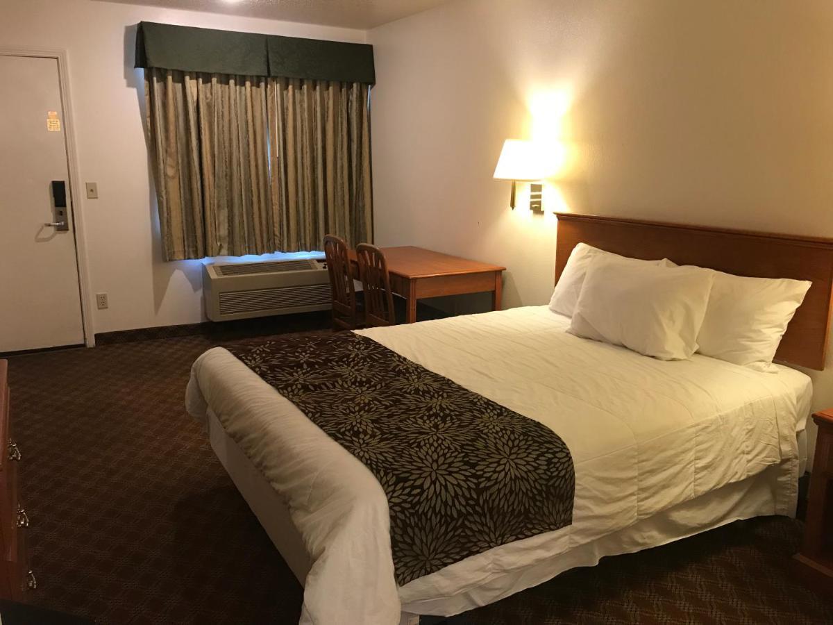 Woodburn Inn Luaran gambar