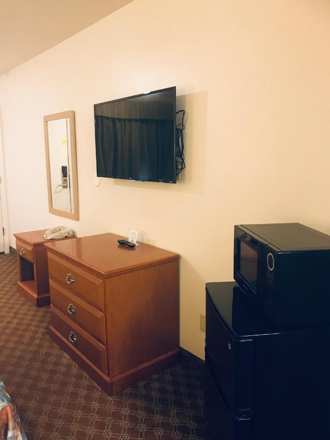 Woodburn Inn Luaran gambar
