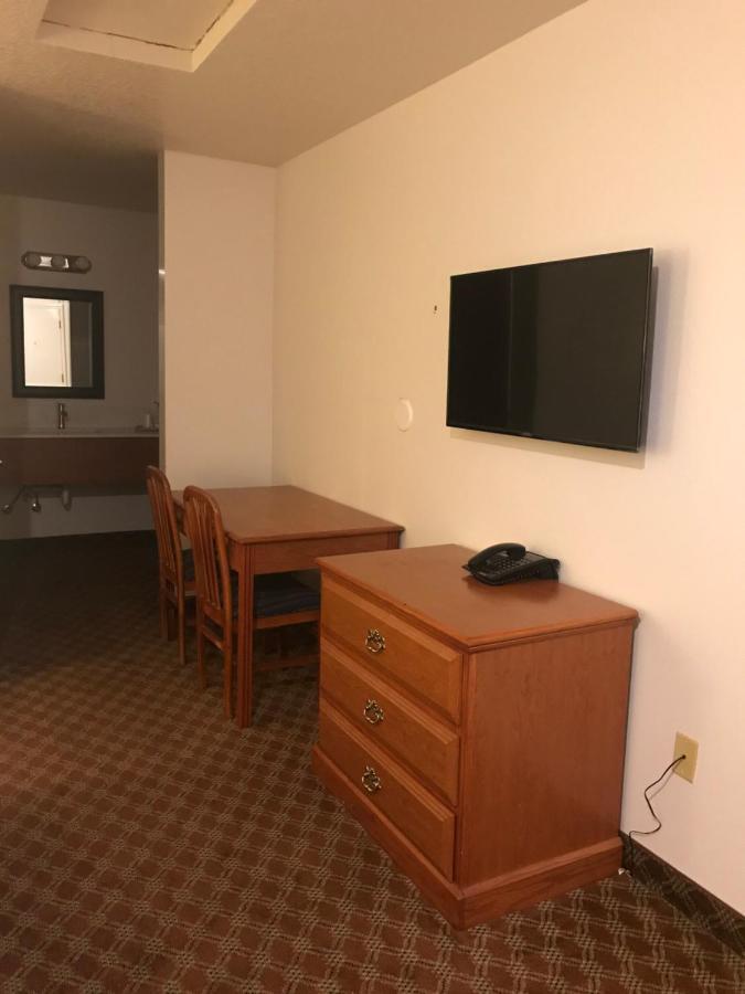 Woodburn Inn Luaran gambar